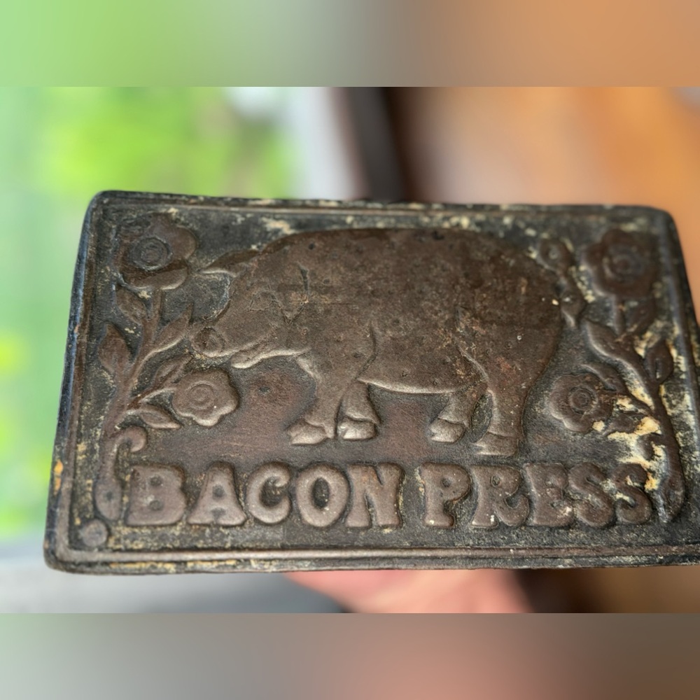 Vintage Cast Iron Bacon Press